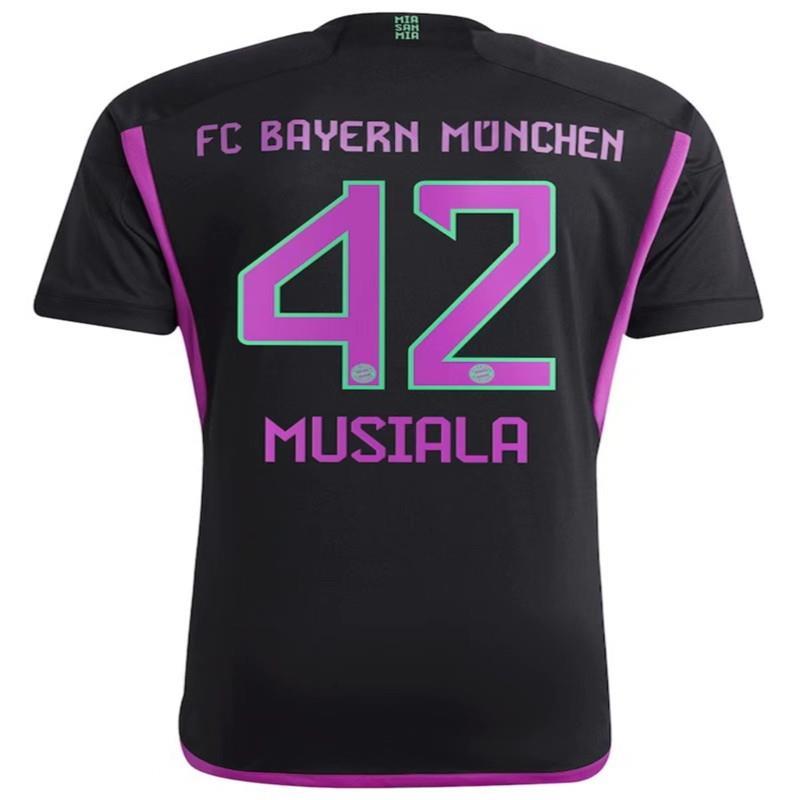 2324拜仁慕尼黑客场球衣