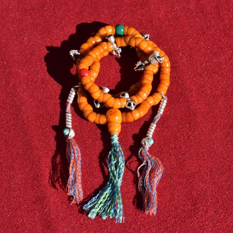 西藏拉萨直发大肠款牛骨女士手链4圈