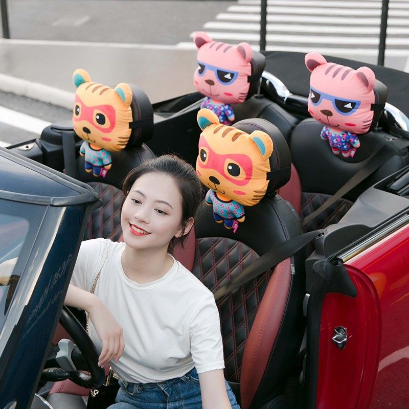 卡里努努可爱猫咪汽车头枕护颈枕卡通女生L内饰车用靠枕腰靠套装