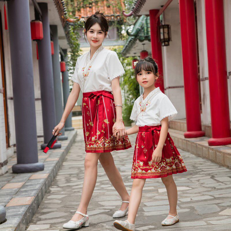 2024新款夏季国风亲子装母女马面裙套装新中式汉服男童唐装表演服