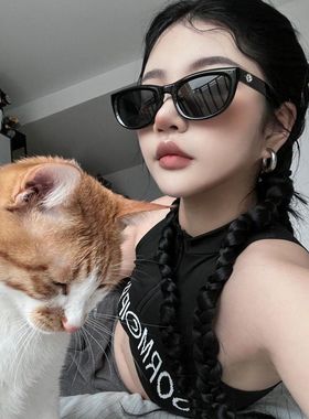 网红复古猫眼黑色辣妹欧美个性墨镜女高级感小脸防紫外线太阳眼镜