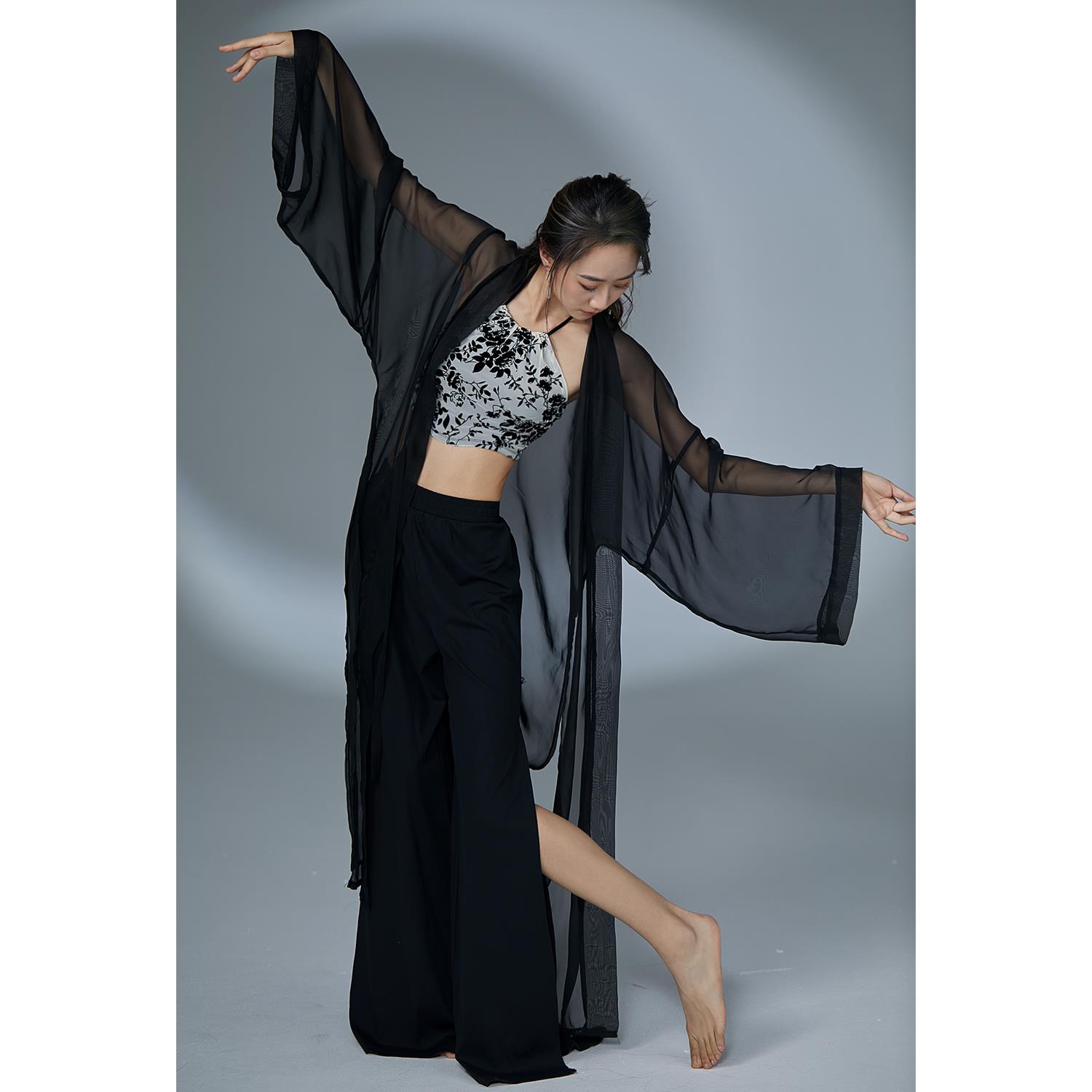 典华丽独古舞练功服国秀风爵士黑色纱衣演套装飘逸显瘦舞蹈服出服