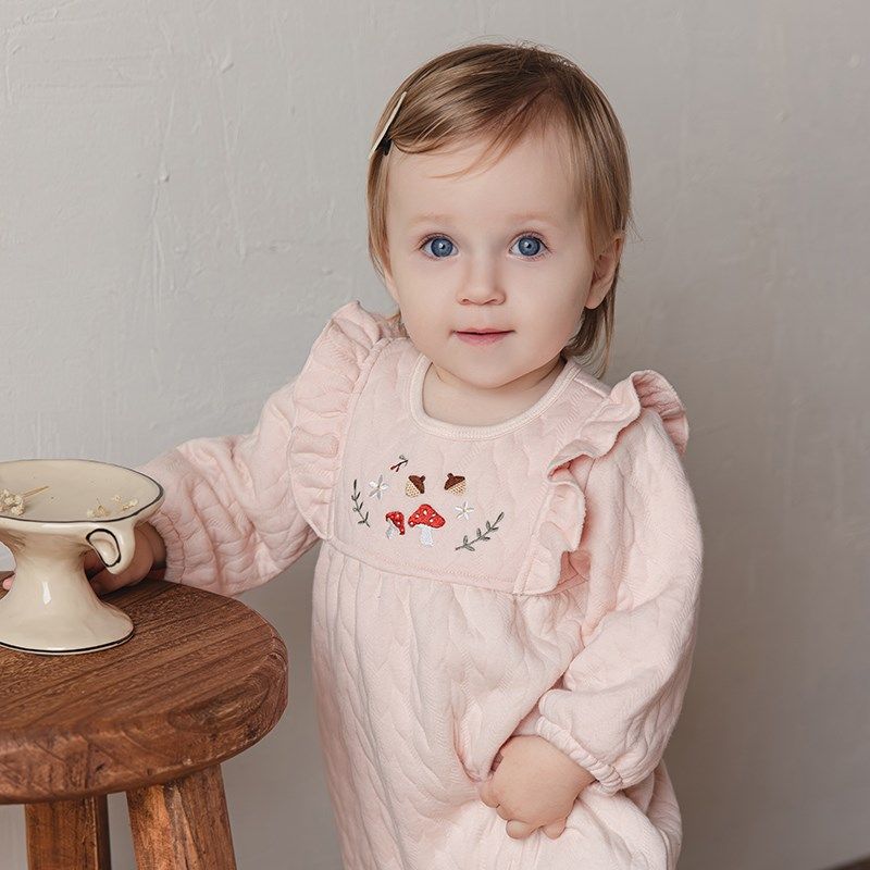 乖奇熊女宝宝夹丝棉连体衣秋冬季保暖婴幼儿可爱公主风哈衣爬爬服