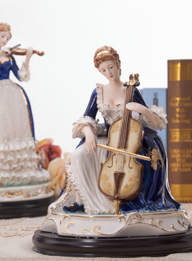 欧式陶瓷人物摆件奢华客厅美式西洋女拉大提N琴高档艺术品家居装