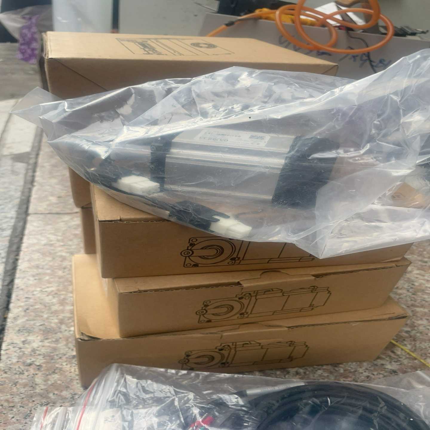 询价-AB变频器22B/22c/22d/-D010N104/h2