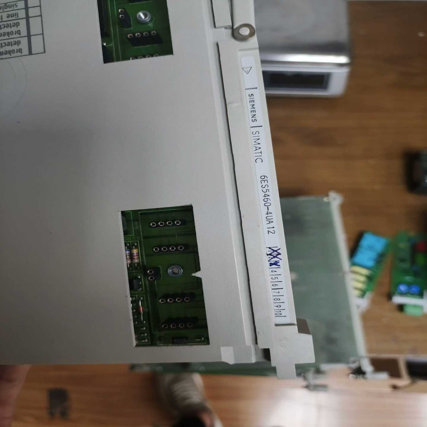 6ES5460-4AU12SIEMENS西门子模块原装拆--议价商品