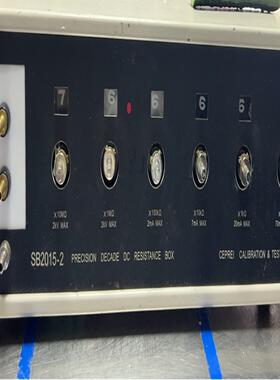 直流电阻箱LCR电桥校正用标准电阻箱 SB2015-2实物如【卡奥电