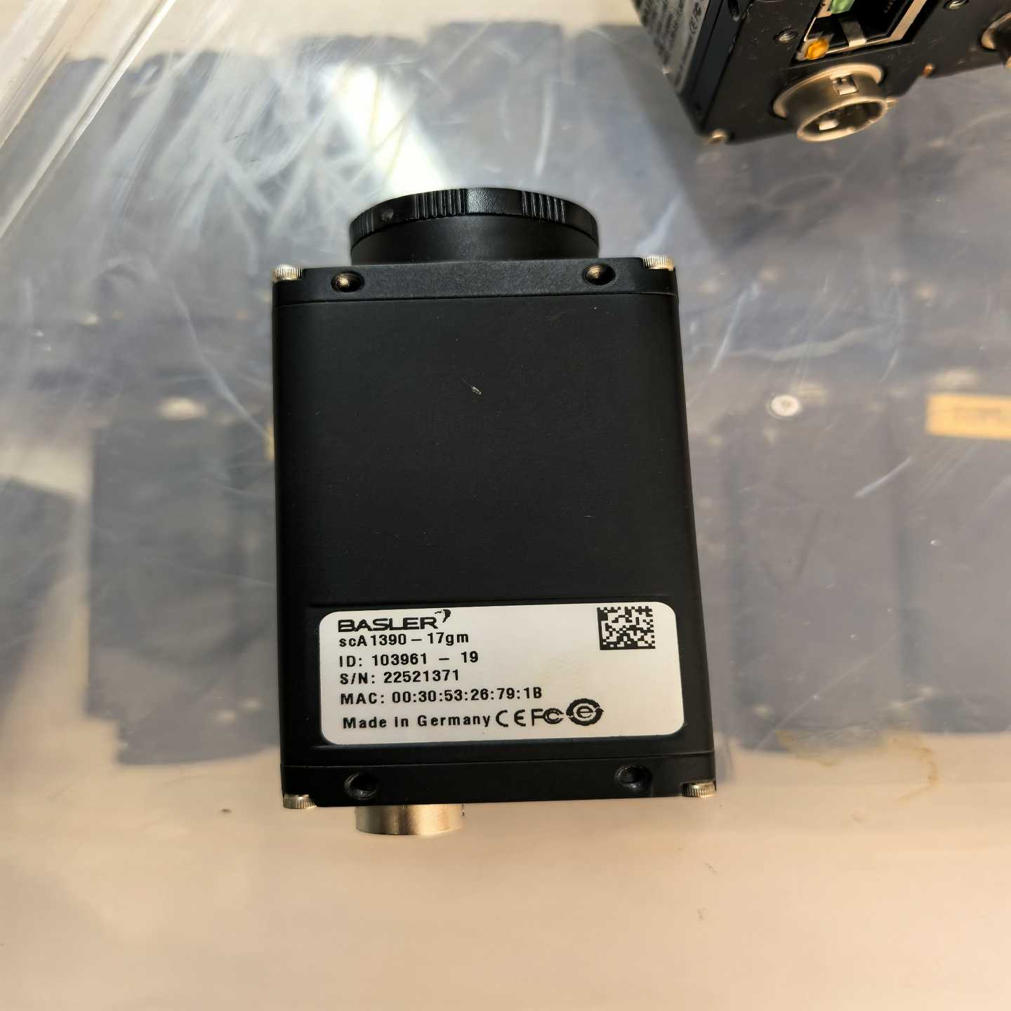 询价BASLER工业相机scA1390-17gm，140万像