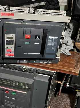 施耐德框架断路器MasterpactMT32H132--议价商品