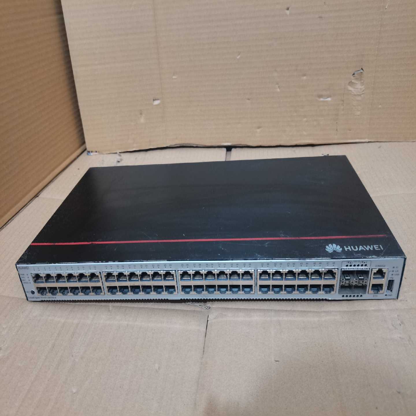 议价带4口万兆55-L484-交换机。测试完好。适用