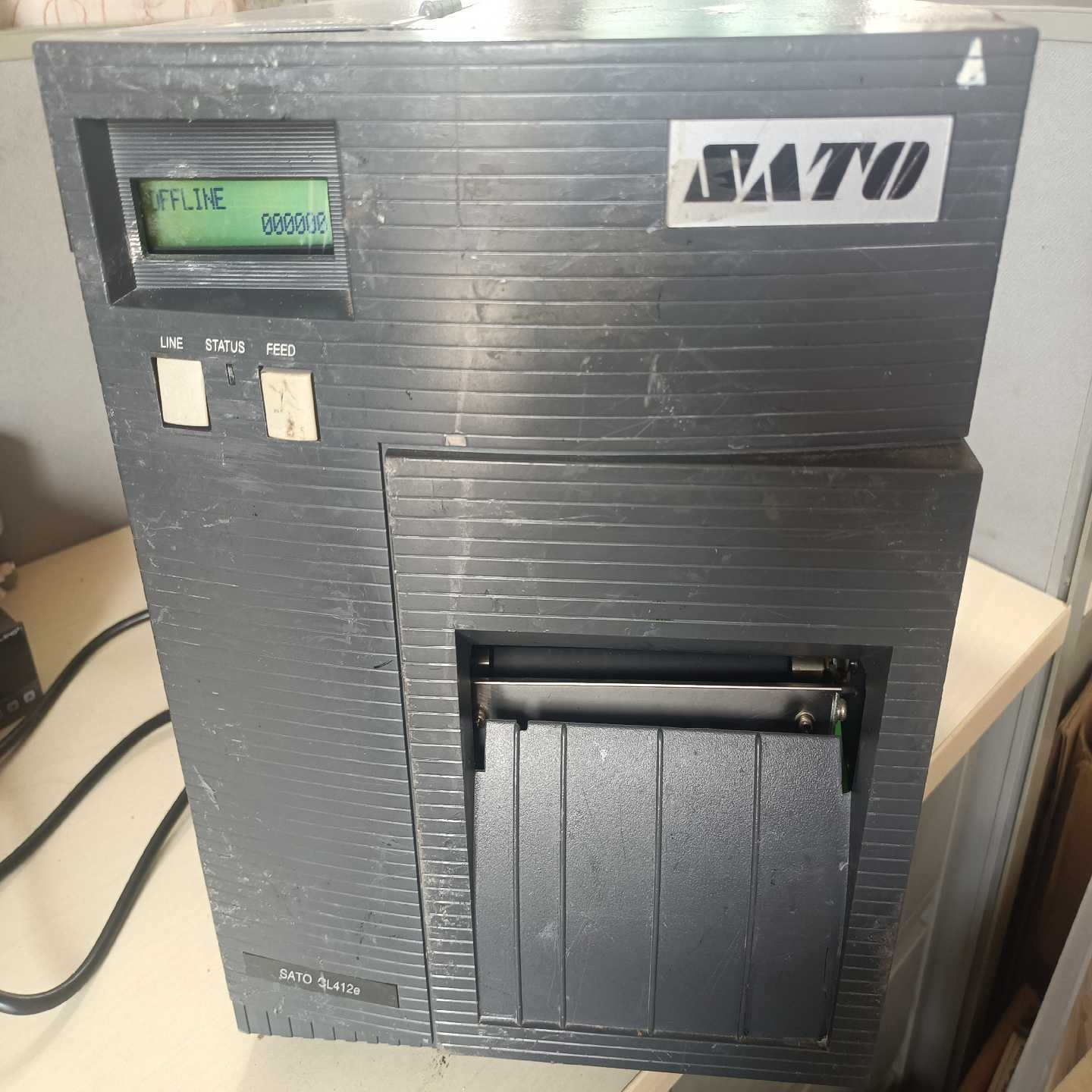 询价SATO佐腾，LM408eCL412e条码打印机，通电拍摄