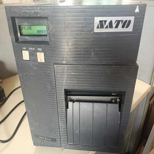 询价SATO佐腾，LM408eCL412e条码打印机，通电拍摄