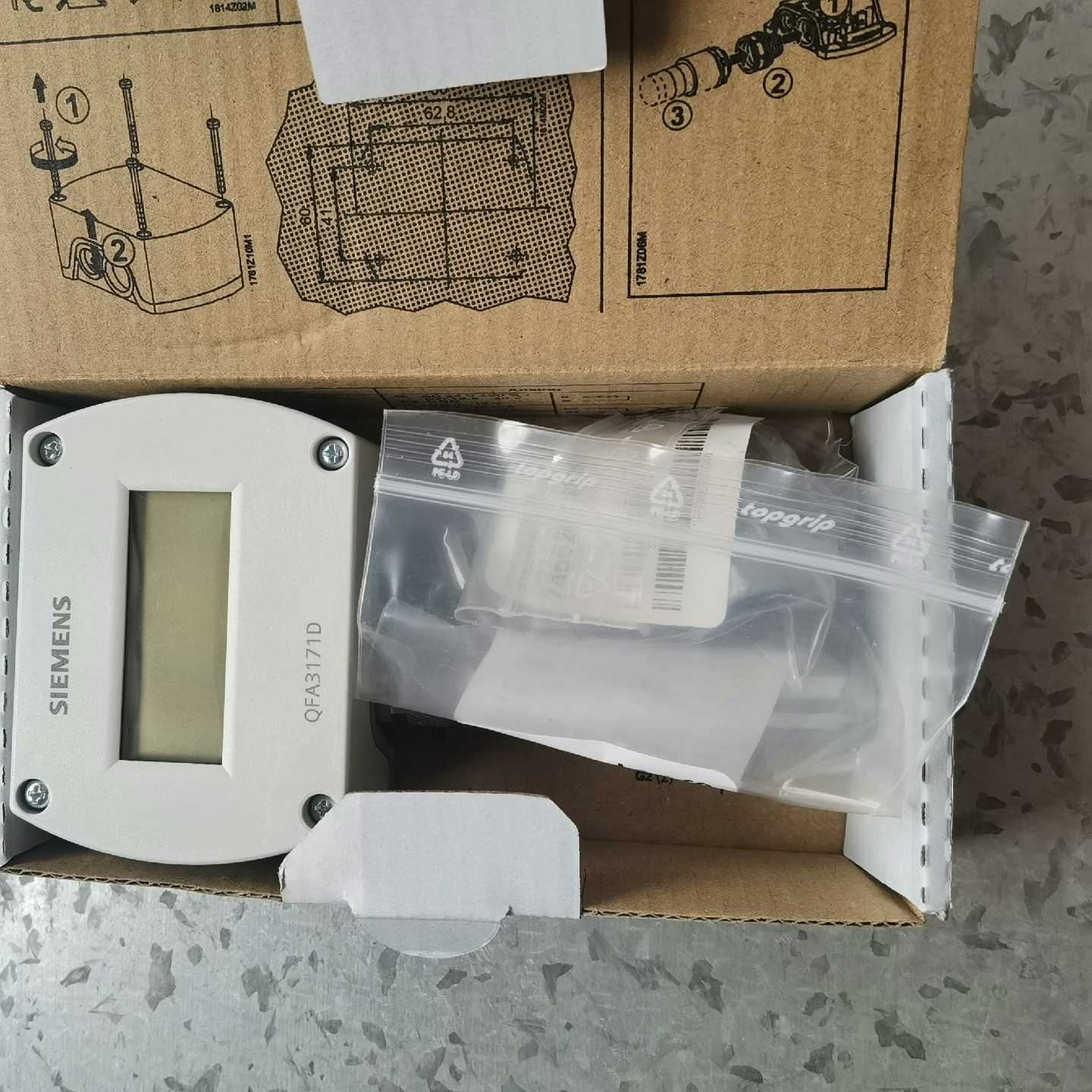 【议价】温湿度传感器QFA3171D适用