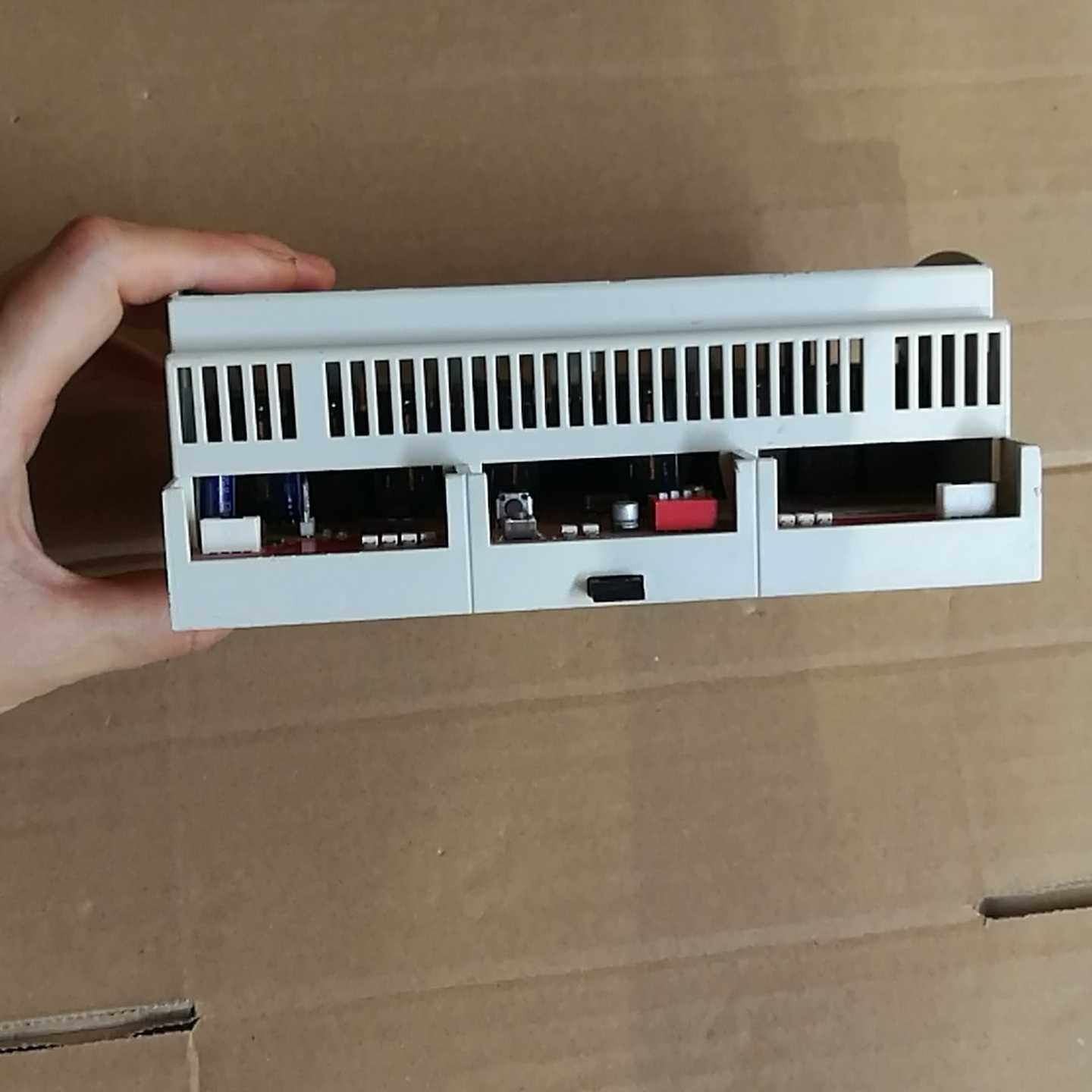 议价iLI主控制器0810，拆机，实物如图所示现货/维修