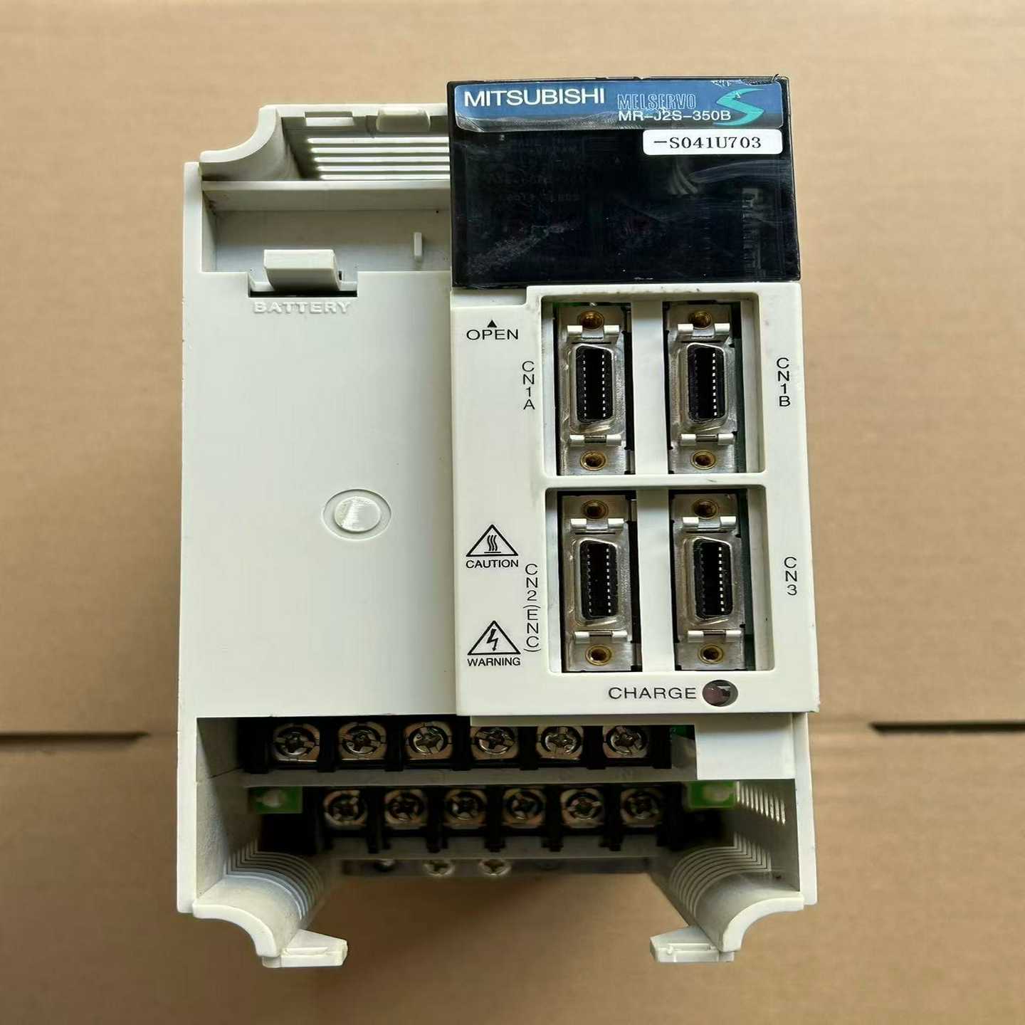 MR-J2S-350B-S041U703三菱伺服驱动器--议价商品