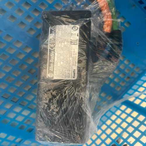 AB伺服电机MPL-A1530U-EJ74AA，MPL-A1询价