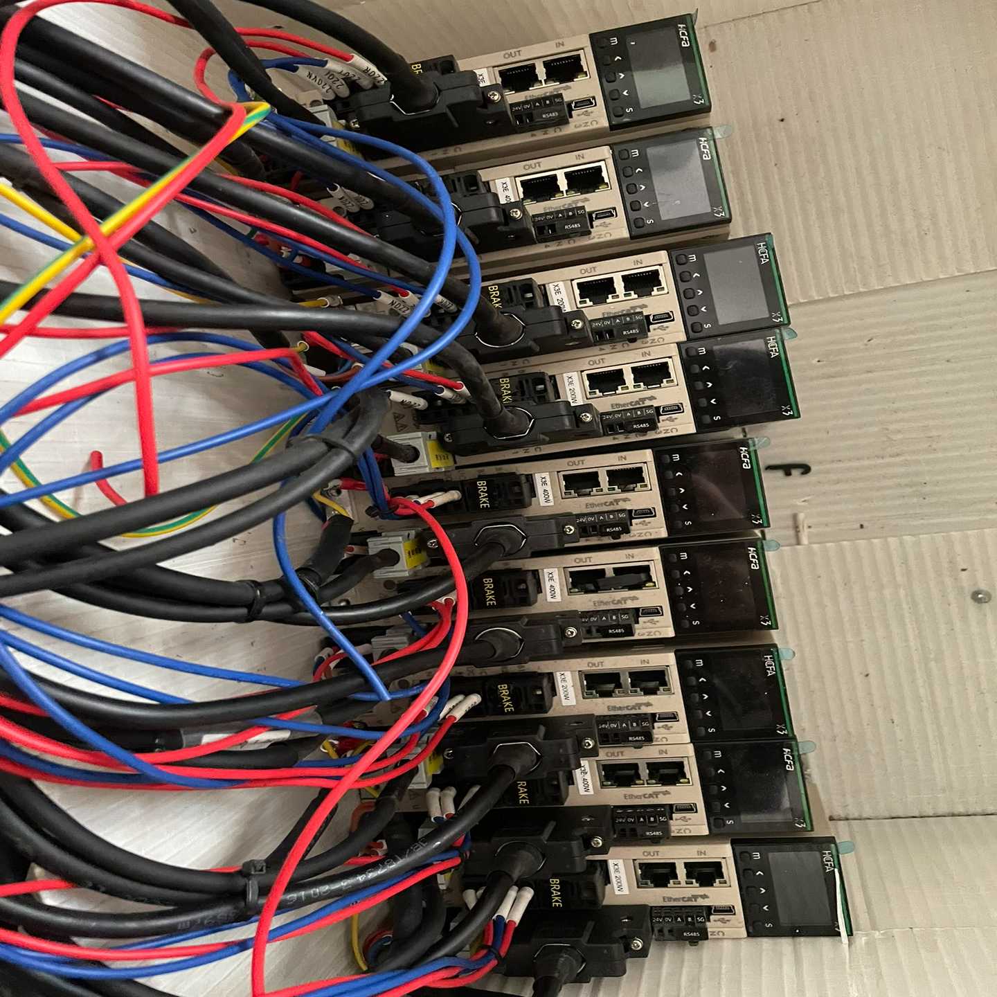 禾川SV-X3EB040A-A2驱动器(6)个~询价