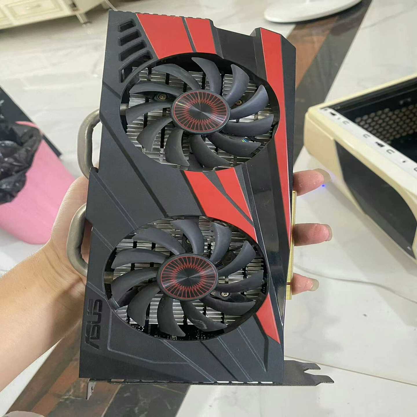 华硕GTX9604G,双风扇,带6pin接口,无修无拆,玩--议价商品