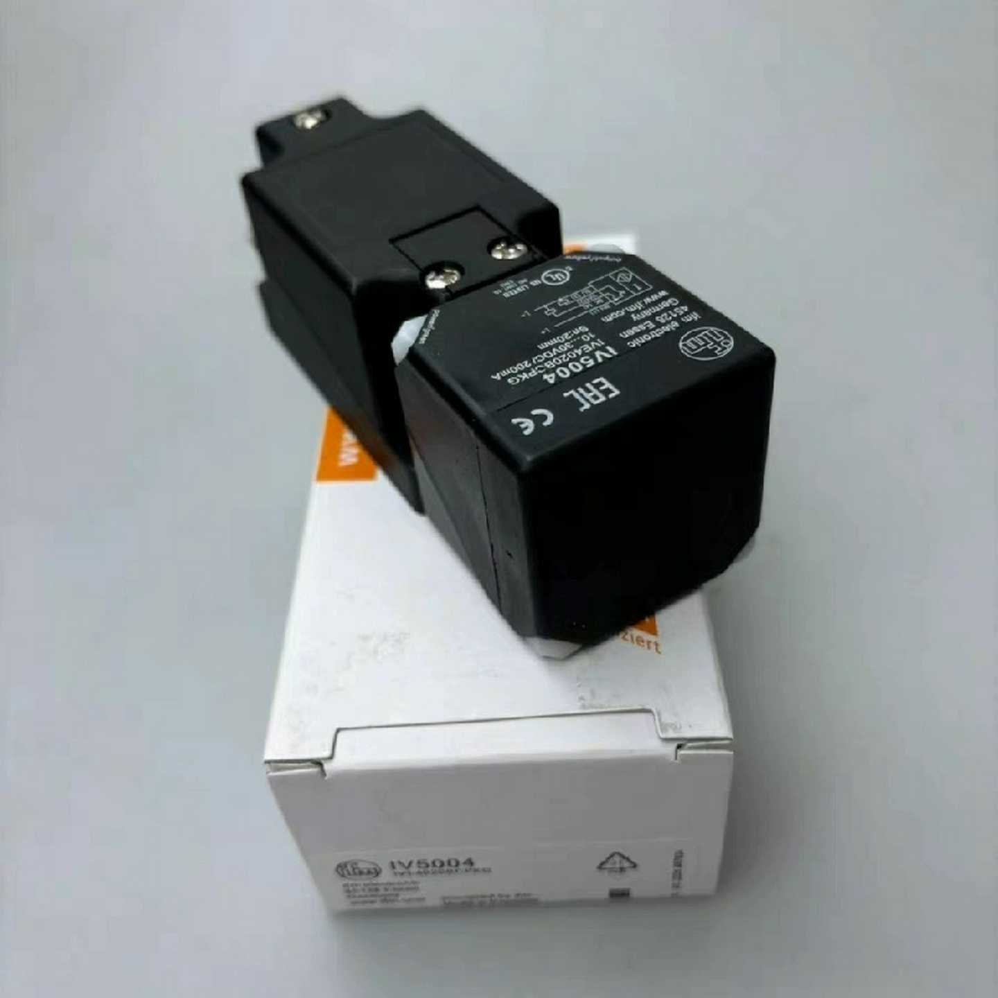 全新原装易福门接近开关IV5061IV5004IV