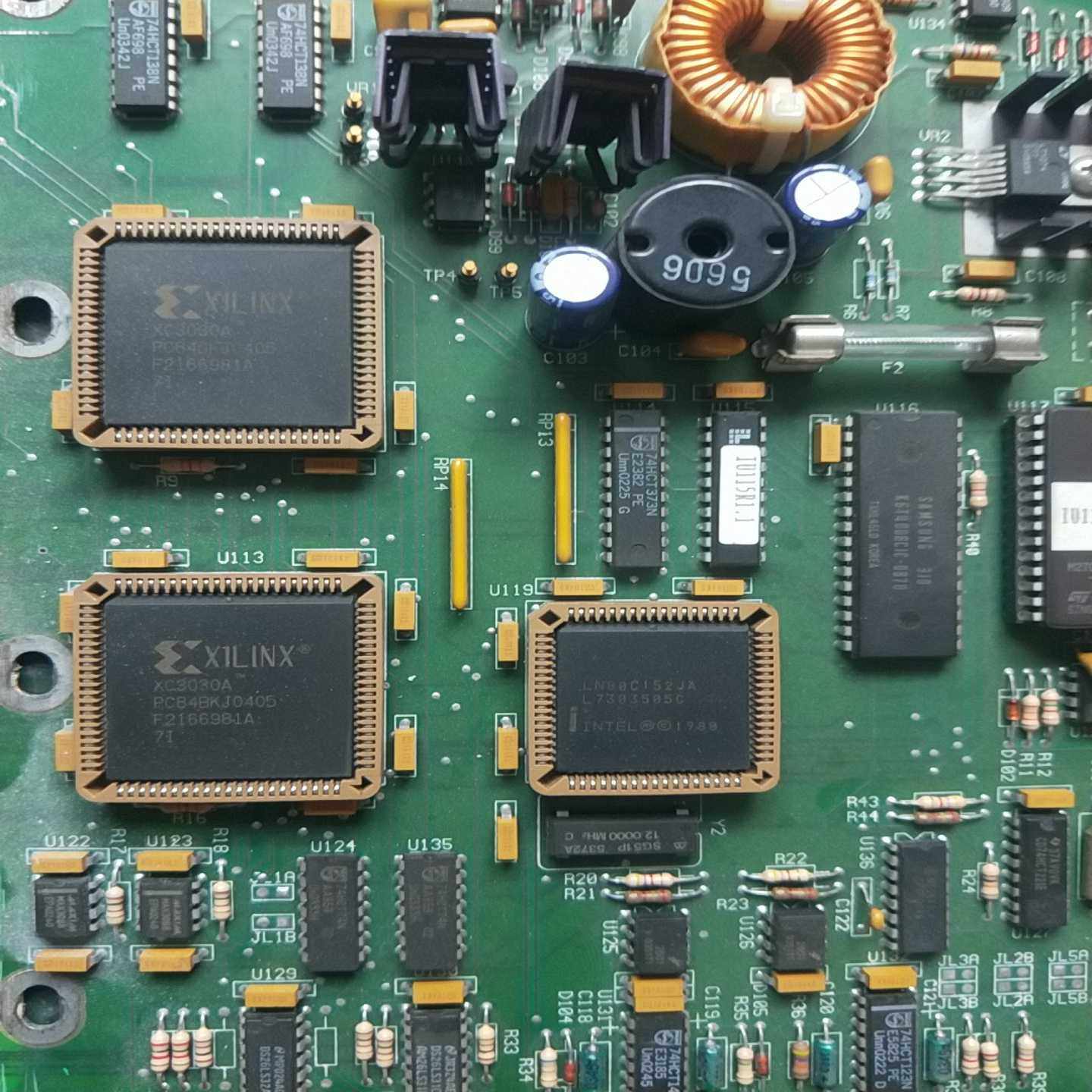 XC3030APC84BKJ0405询价