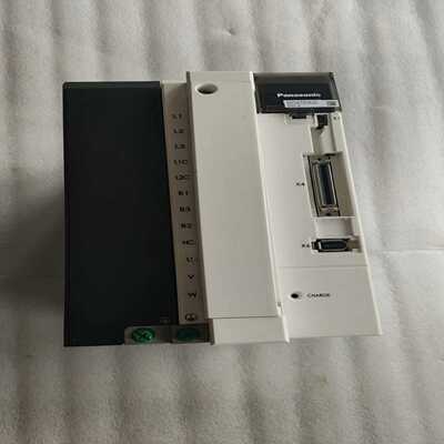 松下伺服驱动器MFDKTB3A2E功能包好，成色漂亮--议价商品