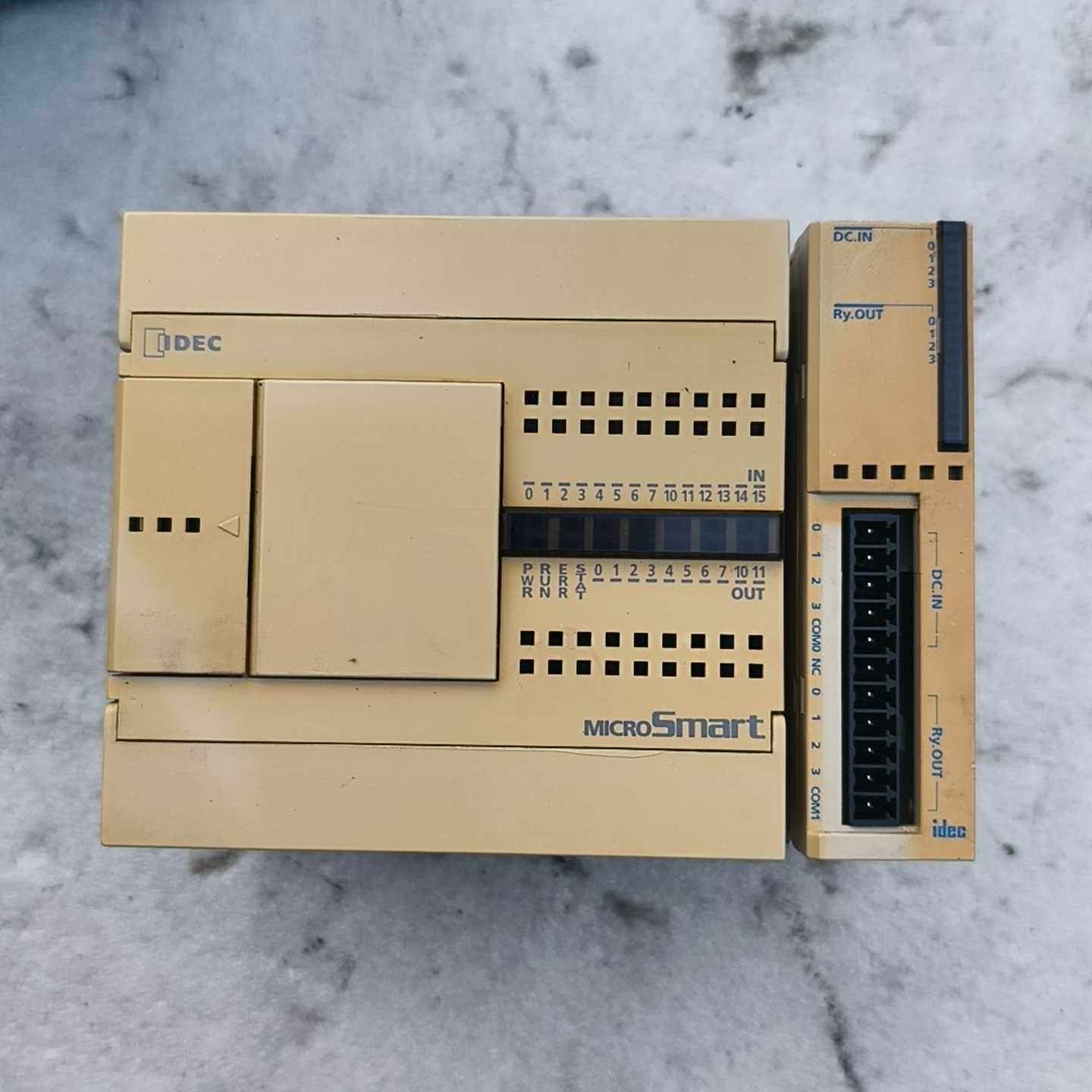 和泉IDEFC4A-C24R2FC4A-M08BR1--议价商品