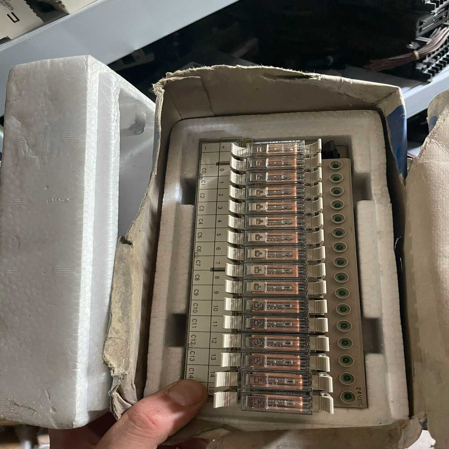 库存G7TC-OC16议价外包装旧如询价