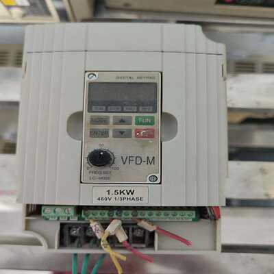 变频器VFD015M43B1.5KW460V3相