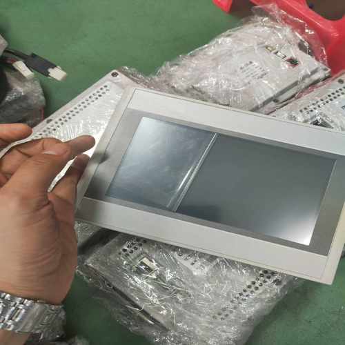 昆仑通态触摸屏，型号TPC7072Gi，20台，询价