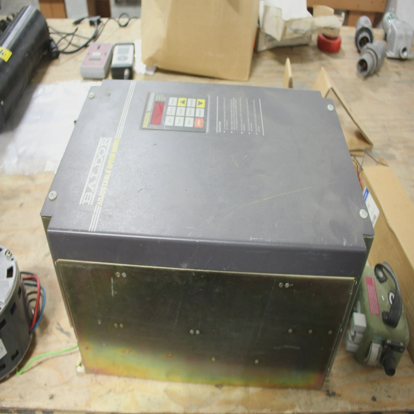 BaldorAdjustableSpeedDrive460VAC11.3A3PH50/60HzP/N