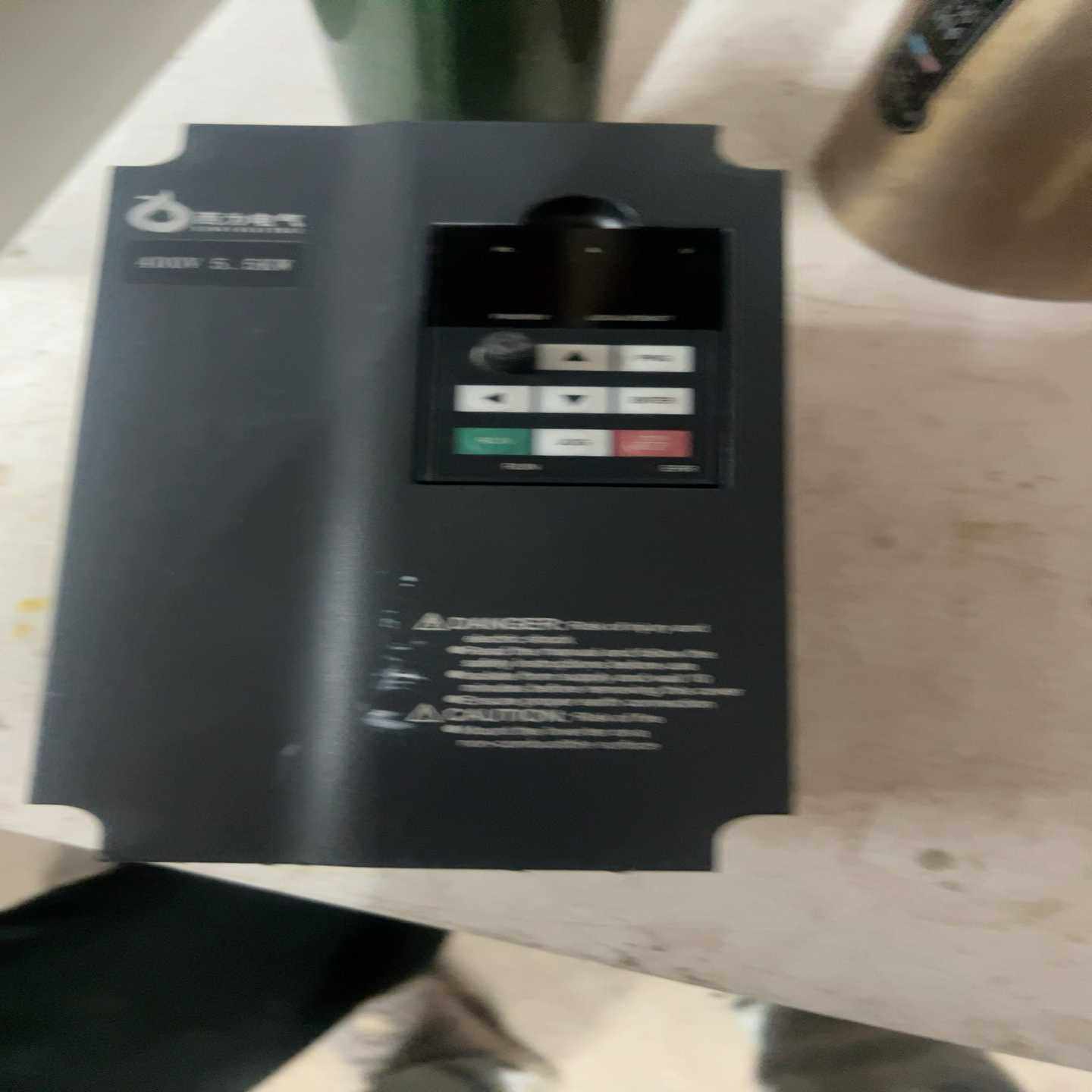 西为变频器5.5KW，KHF100-5R5P-4，成色如图，询价,办公设备/耗材/相关服务,其它,淘宝优惠券,粉丝福利购,淘宝优惠卷