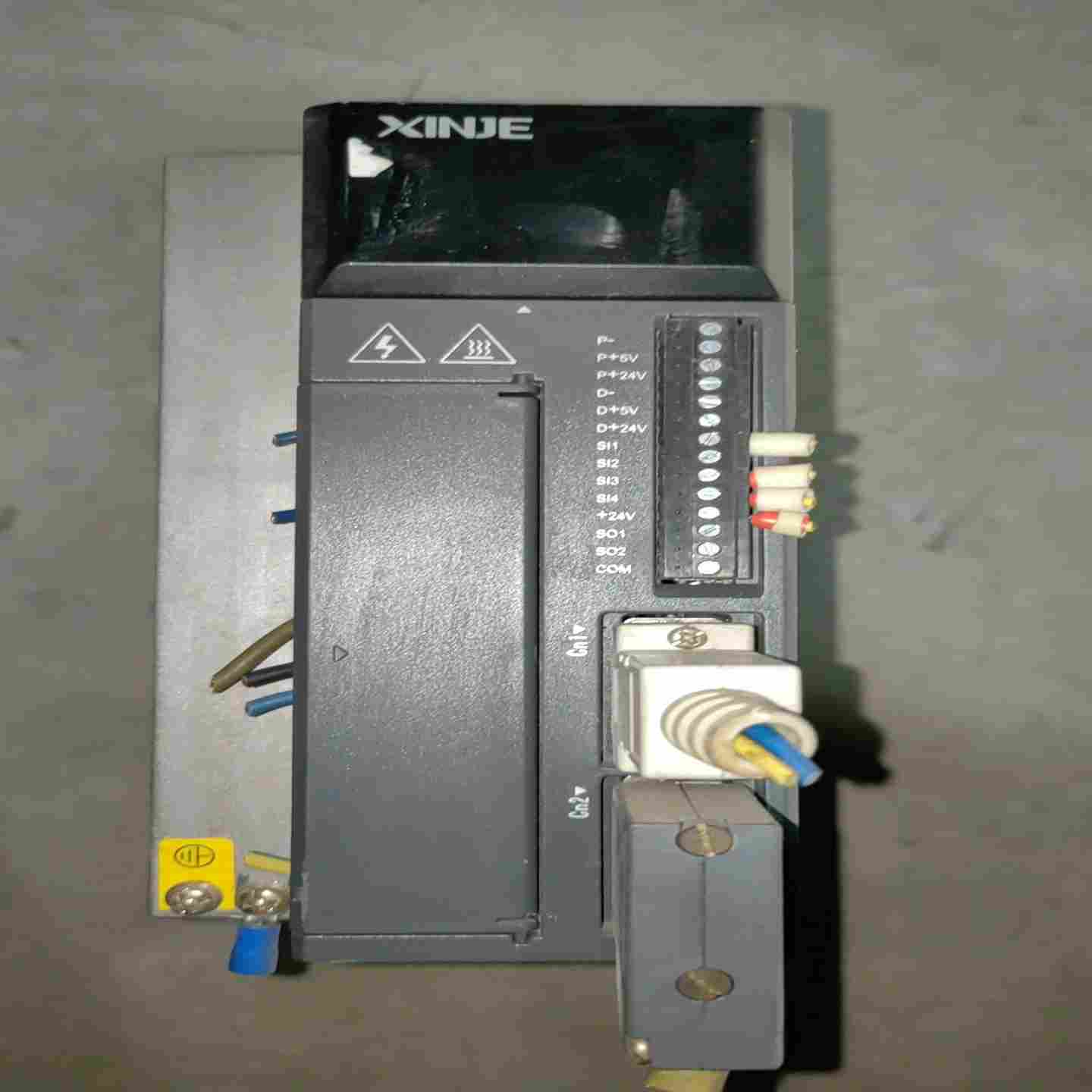 咨询-信捷伺服控制器DS2-21P5-AS1.5KW220V