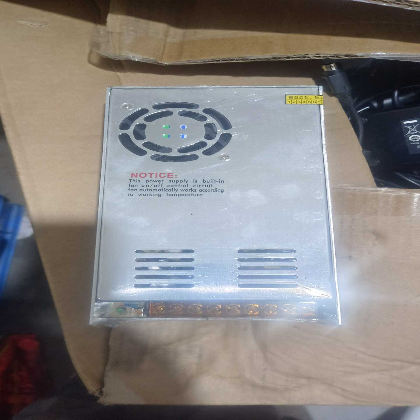 议价全新SW 360负电压电源，-24V输出，15A，适合多种应