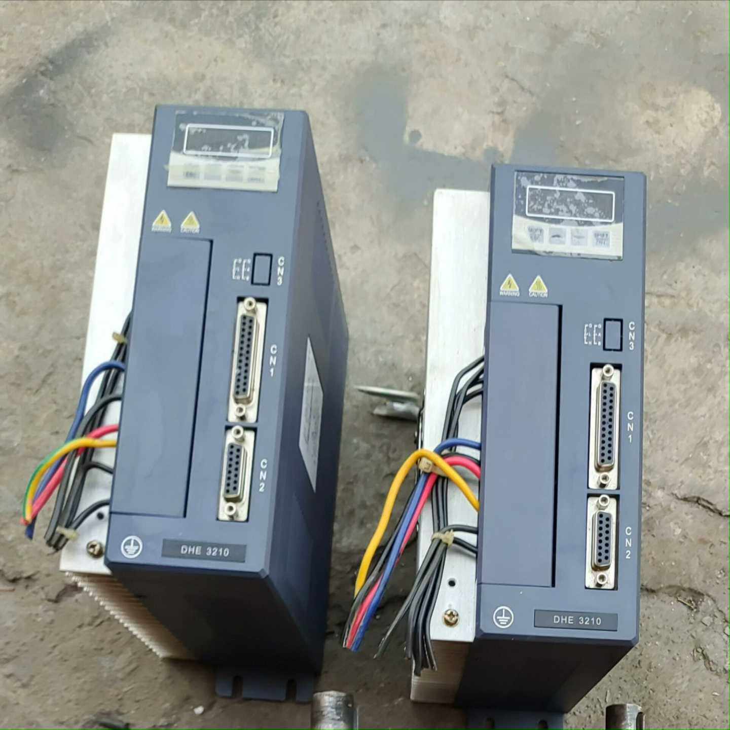 杭州日鼎DHE3210-VT(PR)驱动器，220V电压--议价商品