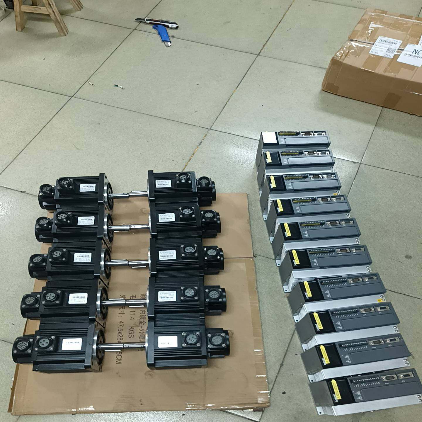 信捷1.5KW—380V伺服电机整套，DS3L—41P5—P{议价}