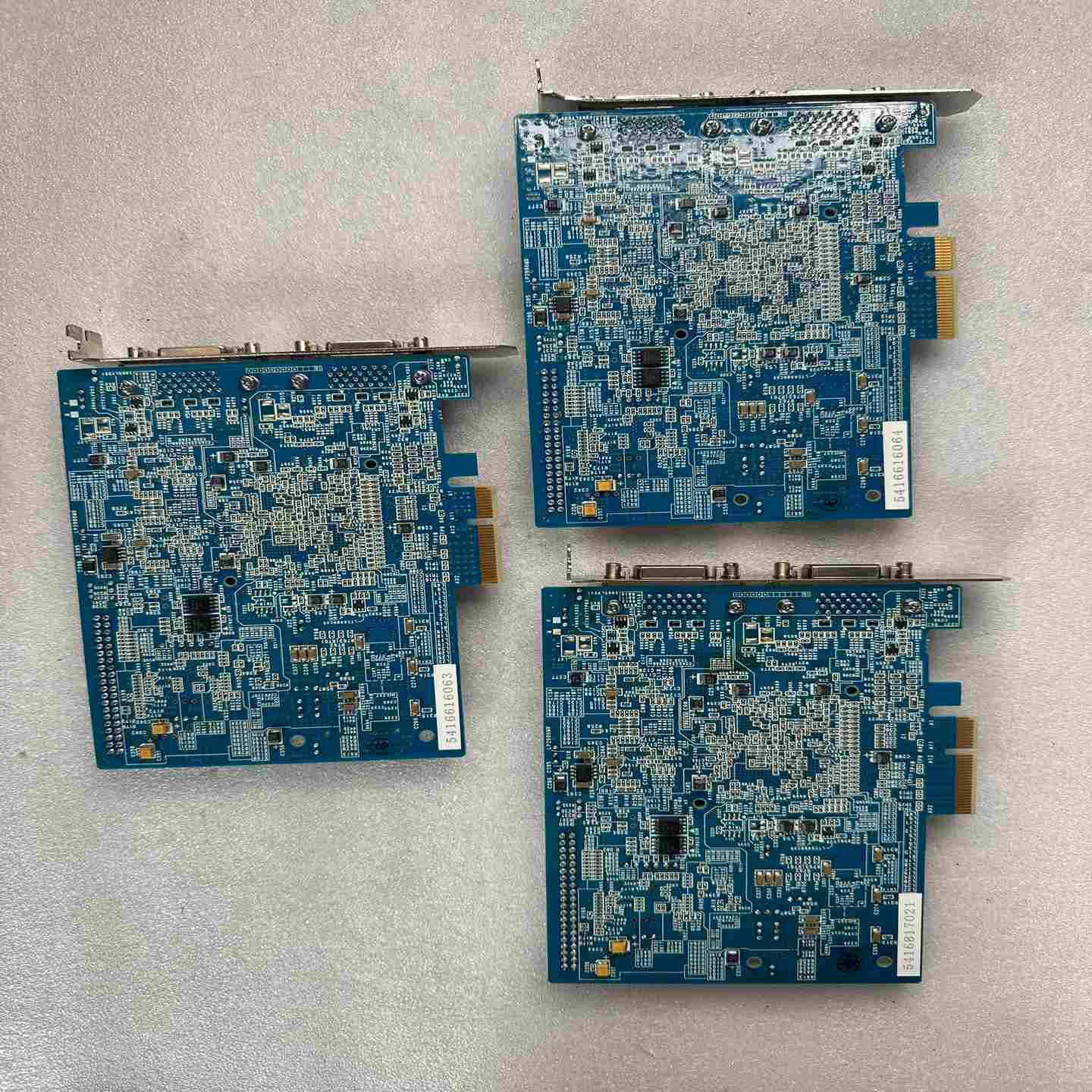 咨询-IPM-5542采集卡图片成色如图新