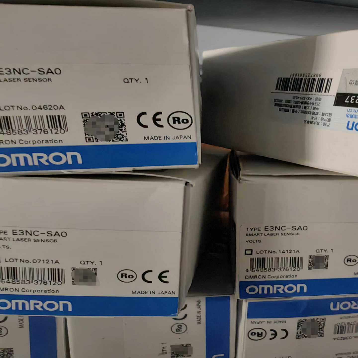 E3NC-SAO E3NC-SA0原包装，激光传感【白零商行】