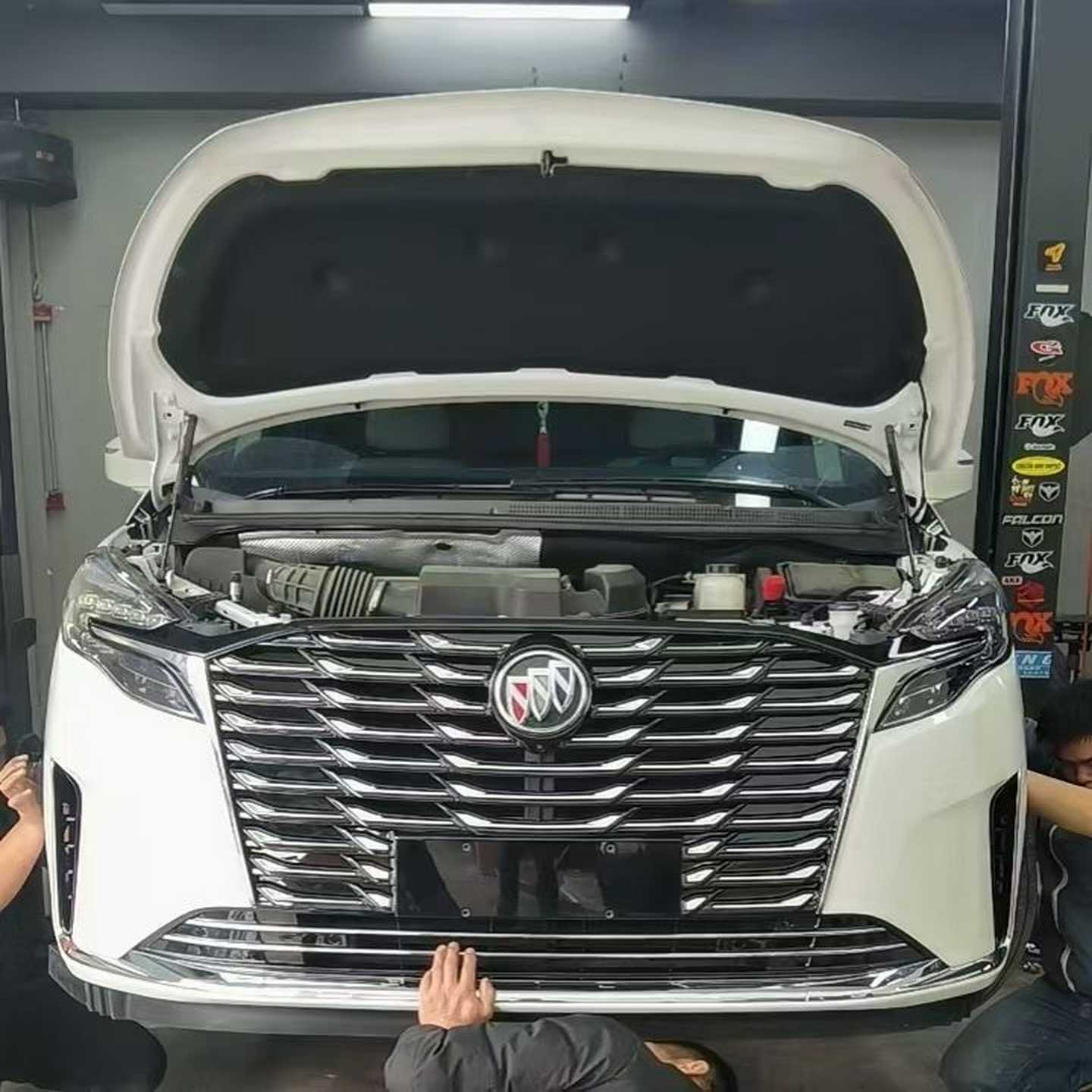 别克新款GL8653T前杠套件原厂配件，支持订货--议价商品