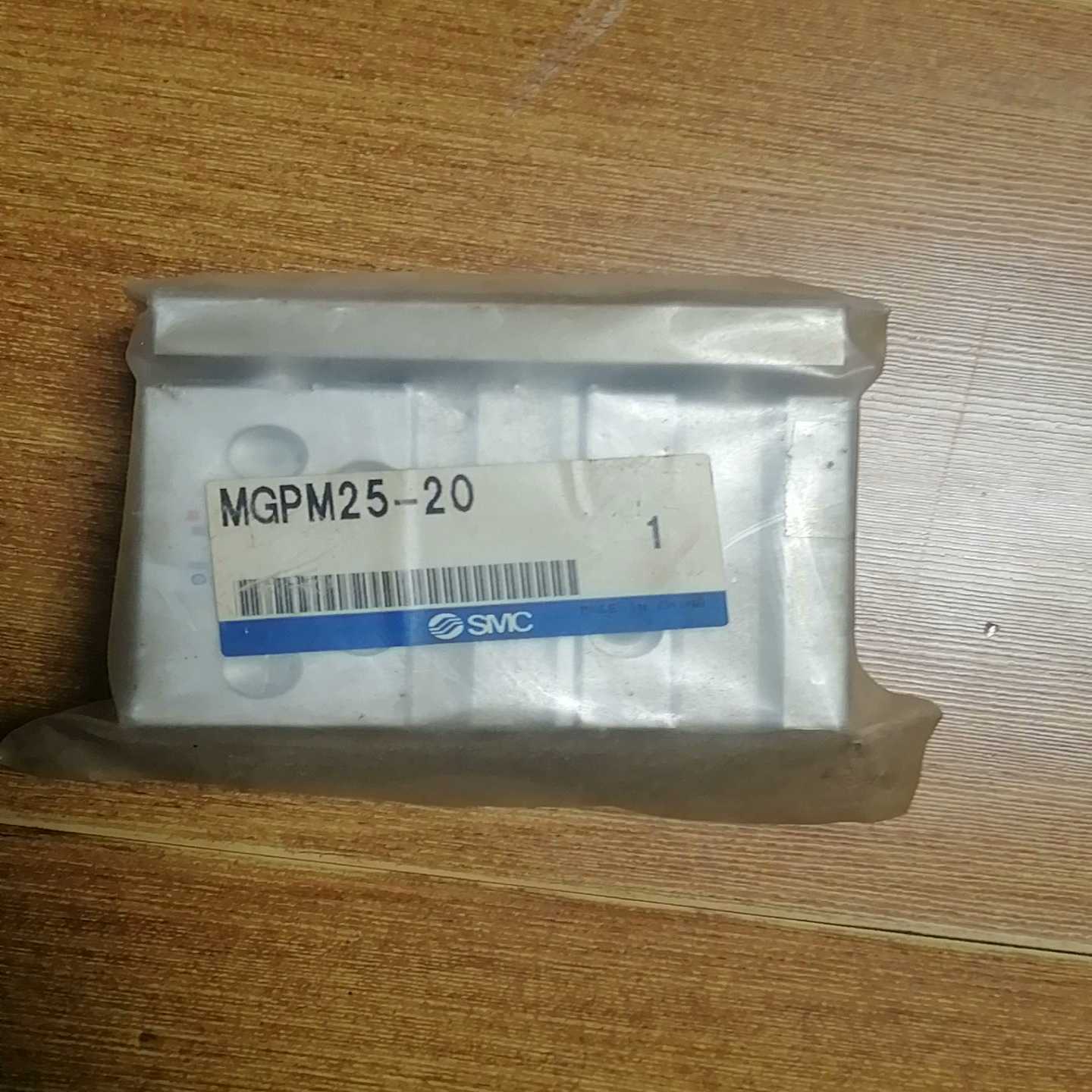 【议价】SMC气缸MGPM25-20未拆封这款气缸可靠适合