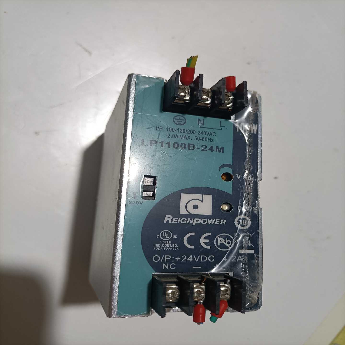 台湾昂鼎开关电源，导轨电源，LP1100D-24M，成色如图~询价