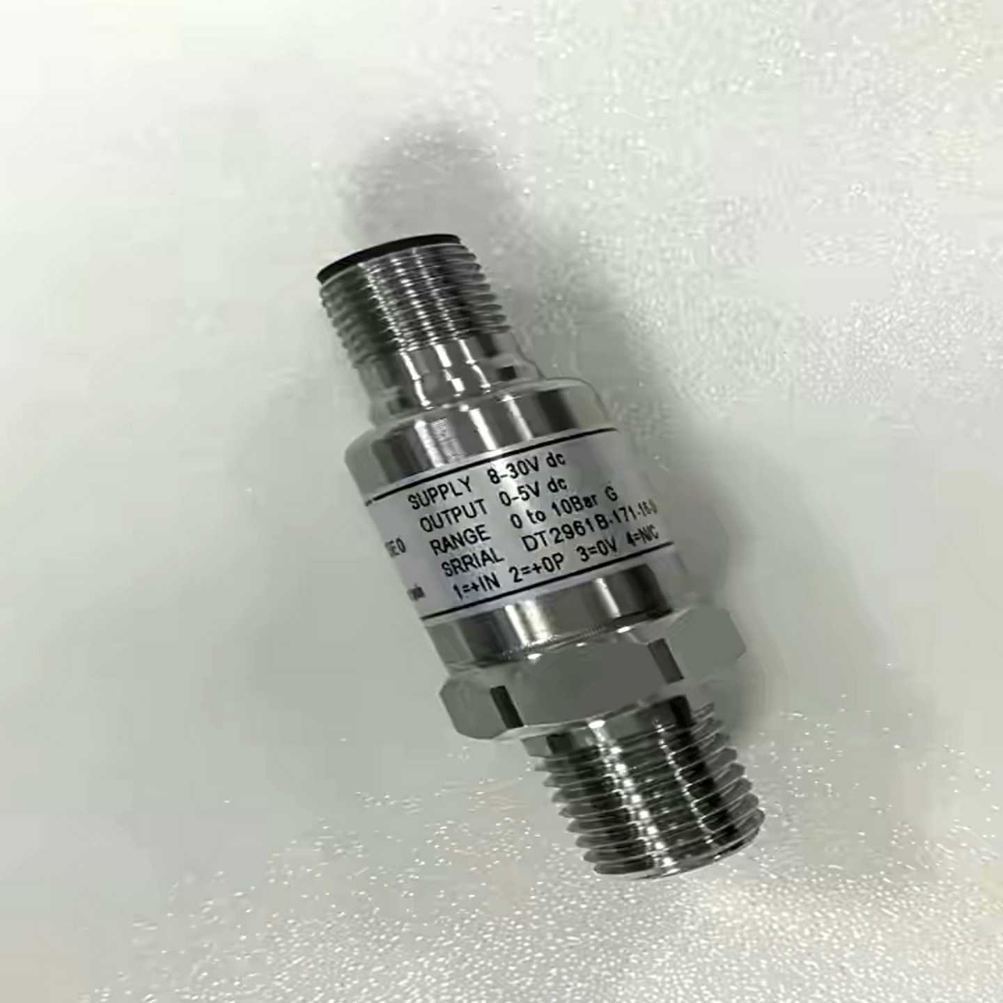 【议价】压力传感器XMLP100BD21F/FO16D2015水油气适用