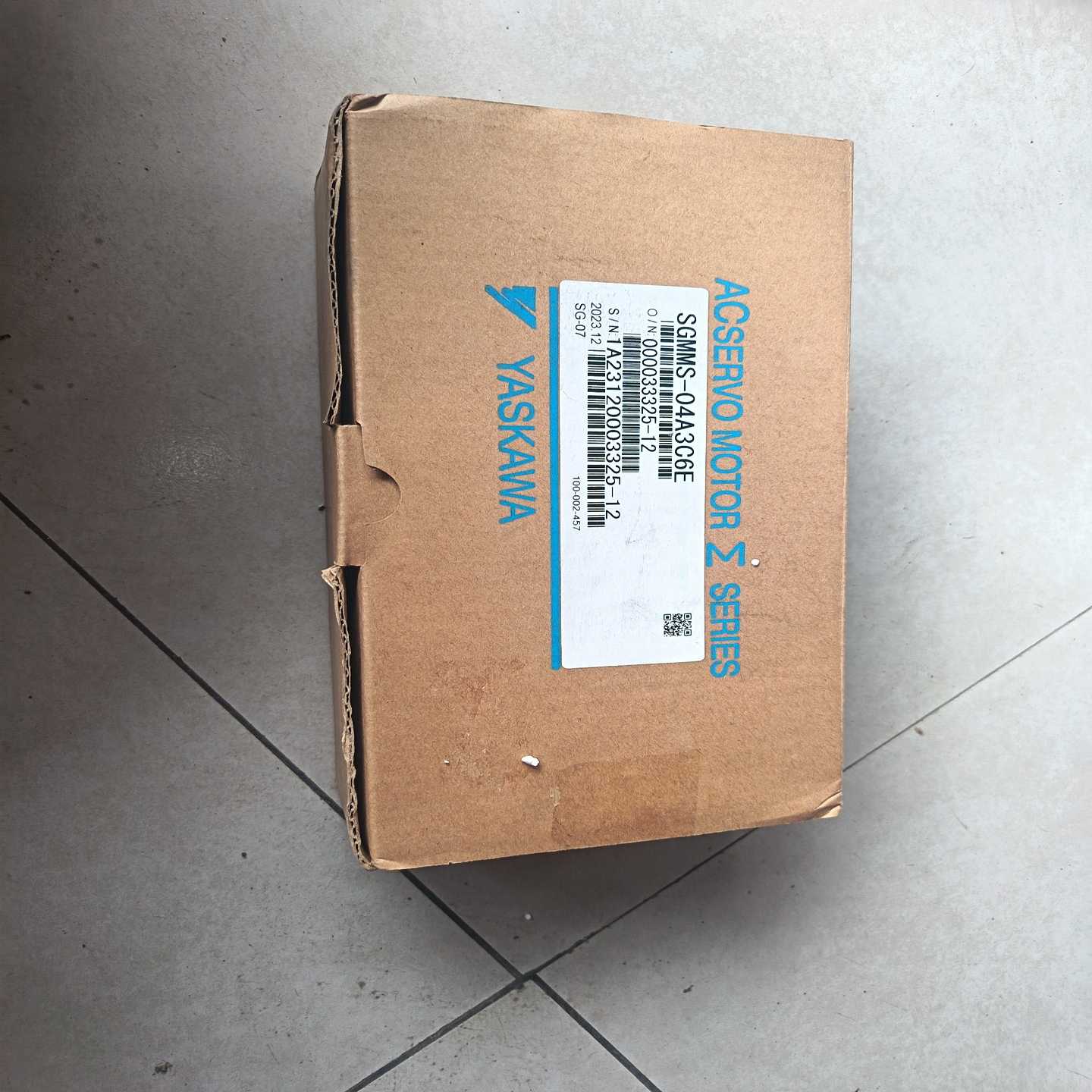 SGMAV-04A3A6C安川伺服电机，全新未使用，内外码--议价商品