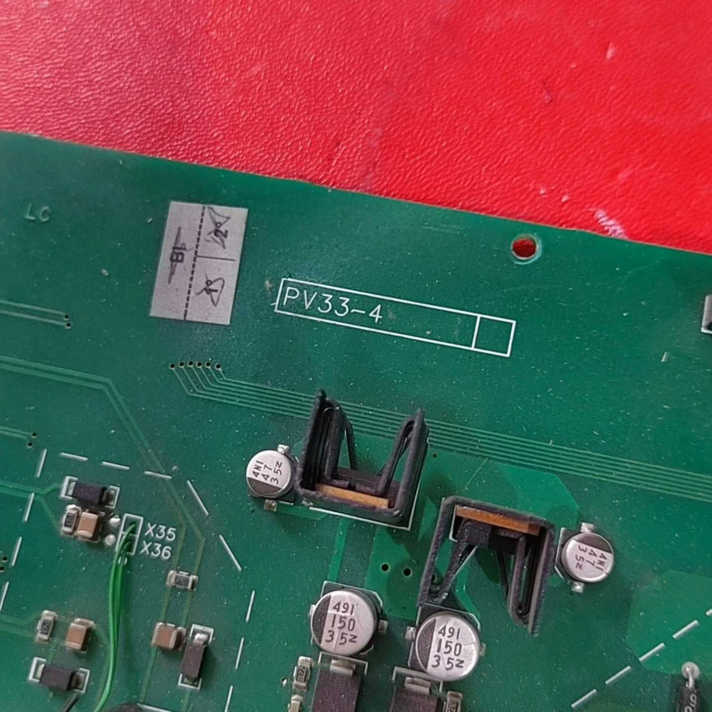 拆机西威变频器电源板PV33-4，成色如图，功能包好，需要的【