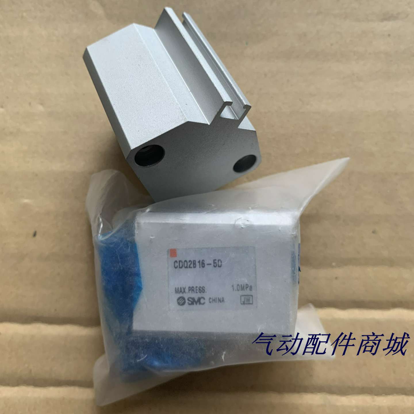 议价-SMC气动薄型气缸CDQ2B16/2A16-5D10D15D20D25D30DDZD