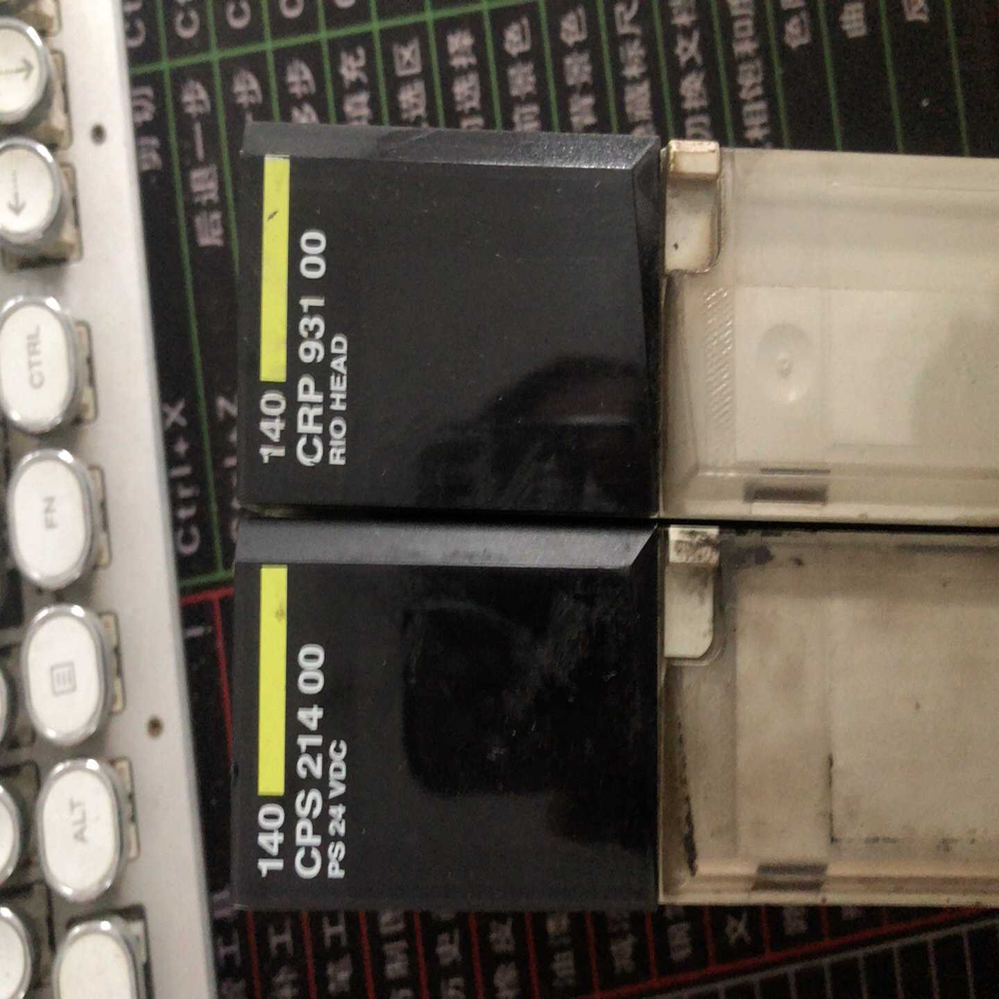 施耐德PLC模块2个打包--议价商品