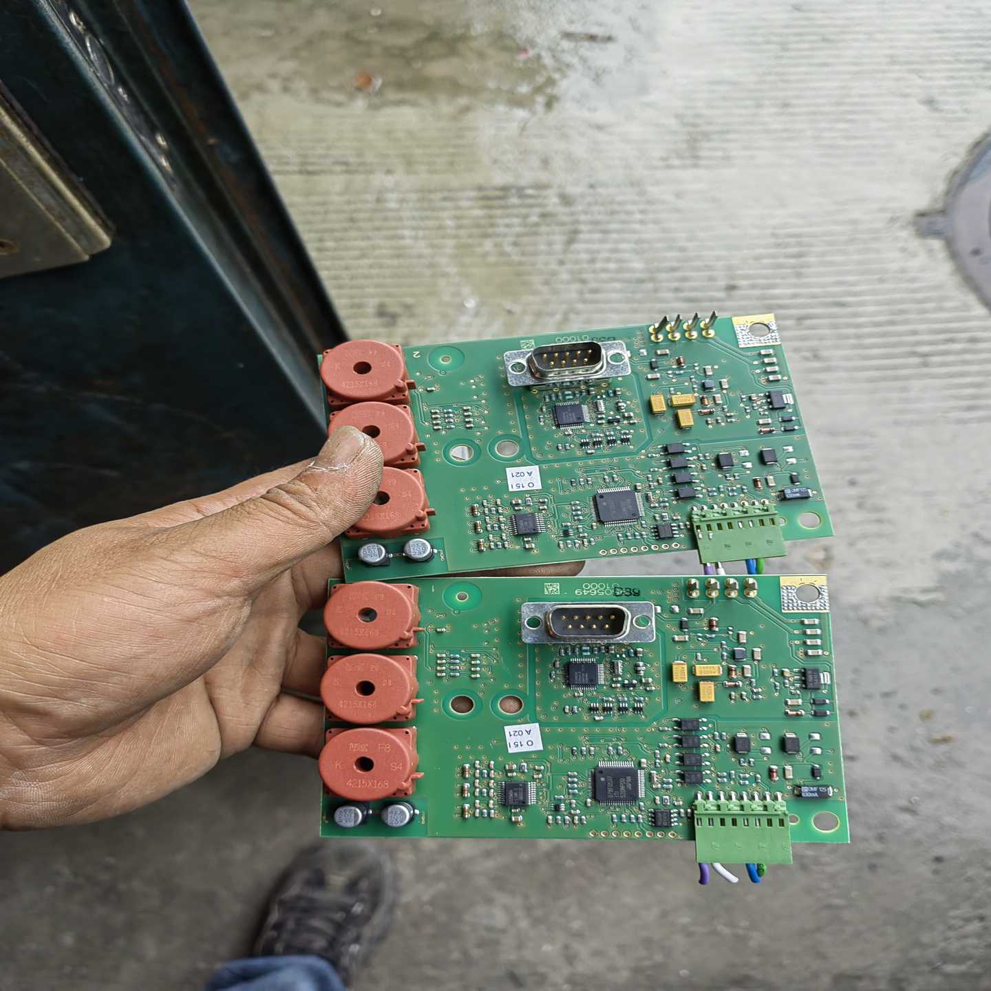 议价：104-540-40主板两张，要适用