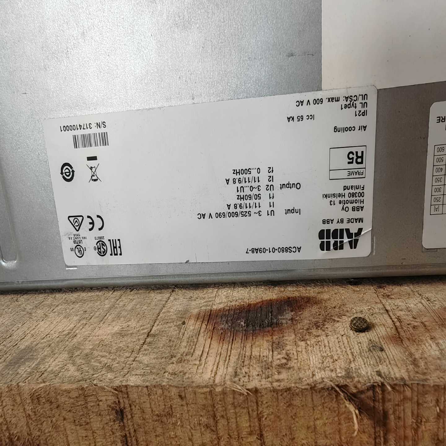 议价ABBACS880-01-09A8-7