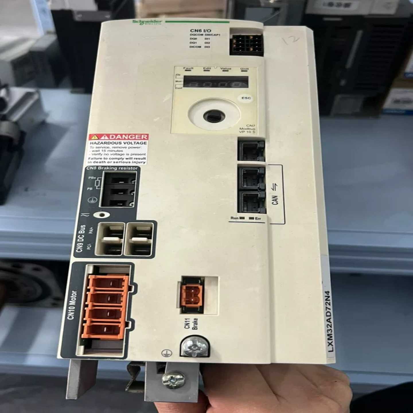 议价施耐德LXM32AD72N4n二手拆机现货/维修