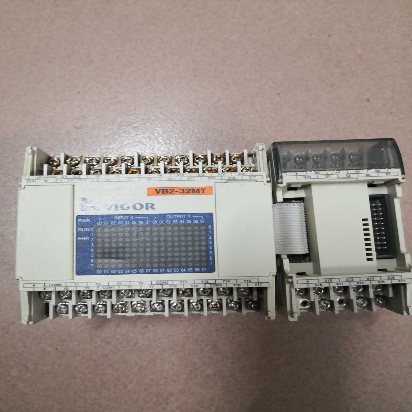 丰炜PLC控制器，型号VB2-32MT-A。加扩展VB-16询价