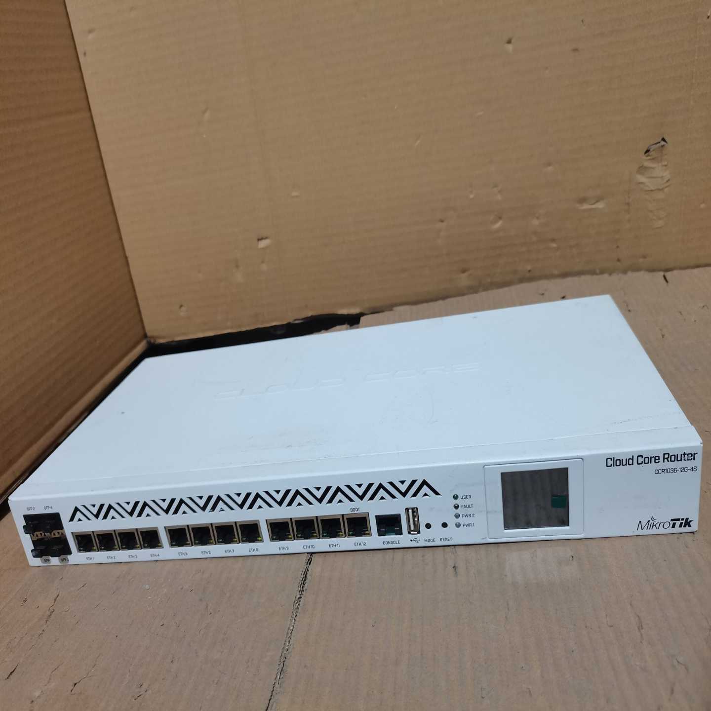 双电源36核路由Mikrotik软路由CCR1036-12G--议价商品